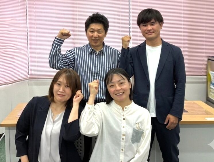 北大阪営業所 集合写真